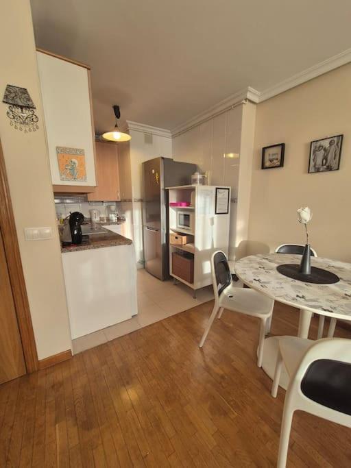 25A07 Apartamento Nautilus Luanco Eksteriør bilde